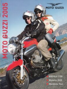Titelseite: MOTO GUZZI + Modelle 2005 + Prospekt brochure + 12 Seiten