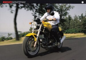 DUCATI Monster 900 + Prospekt flyer + 1 Blatt / 2 Seiten + aus 1999