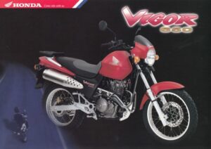 Titelseite: HONDA Vigor 650 + Prospekt flyer + 1 Blatt / 2 Seiten + aus 1998 ?