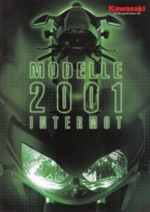 Titelseite: KAWASAKI, Motorradprogramm Modelle 2001 Intermot + Prospekt brochure + 28 Seiten