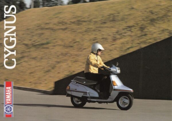 YAMAHA CYGNUS + Prospekt brochure + 4 Seiten + aus 1986