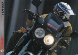 YAMAHA TDR 125 + Prospekt brochure + 4 Seiten + aus 1997 ?