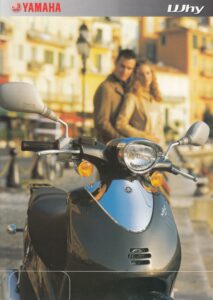 Titelseite: YAMAHA Why + Prospekt brochure + 4 Seiten + aus 2002 ?