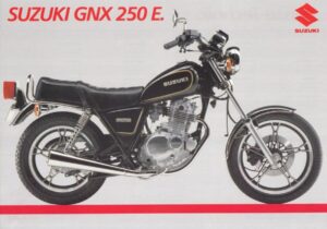 SUZUKI GNX 250 E + Prospekt flyer + 1 Blatt / 2 Seiten + aus 1/1984