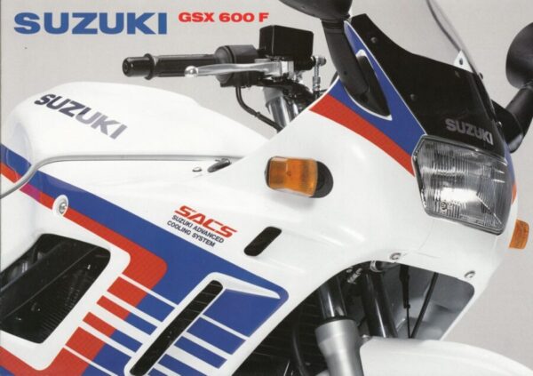 SUZUKI GSX 600 F + Prospekt brochure + 4 Seiten + aus 1997 ?