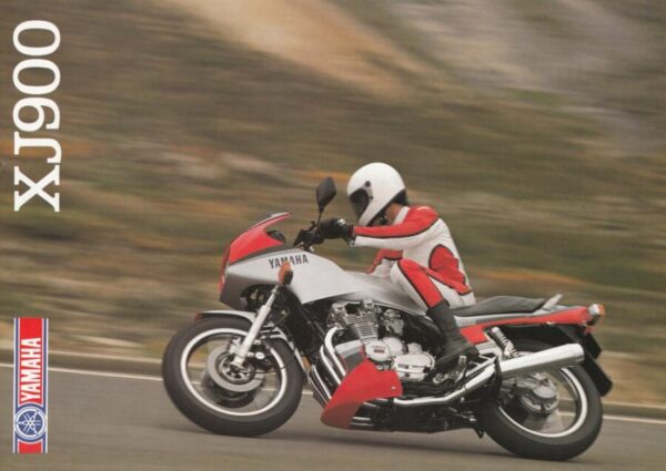 YAMAHA XJ 900 + Prospekt brochure + 4 Seiten + aus 1982