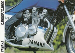 YAMAHA XJ 900 F / XJ 600 + Prospekt brochure + 4 Seiten + aus 1991