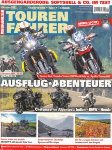 Titelseite: Tourenfahrer 10/2022 – Yamaha Ténéré 700 World Raid vs. Aprilia Tuareg 660