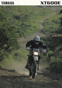 Titelseite: YAMAHA XT 600 E + Prospekt brochure + 4 Seiten + aus 1998?