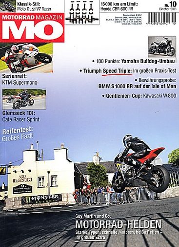 MO 10/2011 – BMW R 1200 R, hier als Testfahrzeug für den Reifen-Test; Triumph Speed Triple mit 99 kW (135 PS) nach dem Praxis-Test